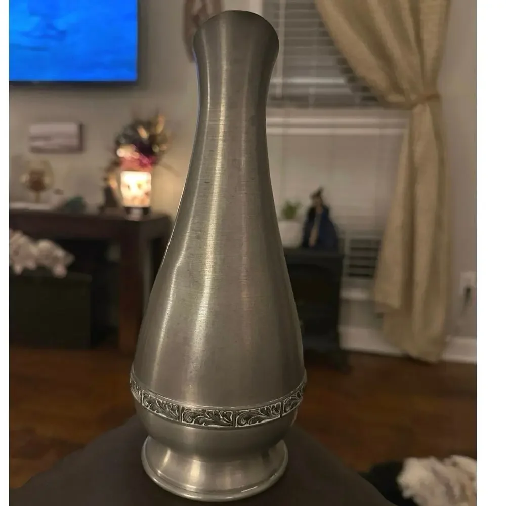 VINTAGE Norsk Tinn PEWTER Metal Pitcher Jug VASE‎ Scrollwork 9.5 “ w/handle READ